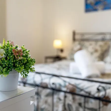 Apartamento Monica By Interhome